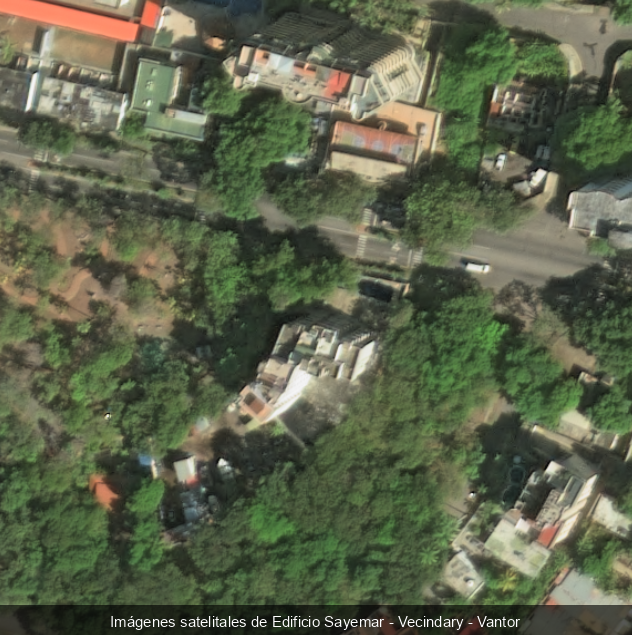 Edificio Sayemar antes del terremoto