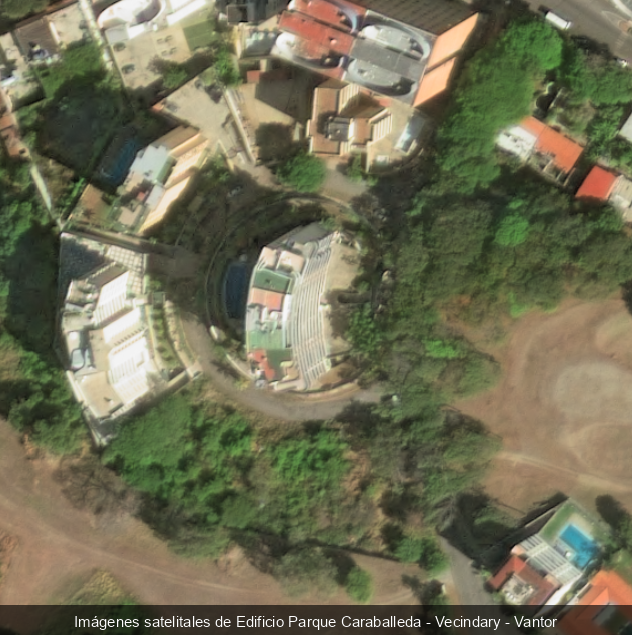 Edificio Parque Caraballeda antes del terremoto